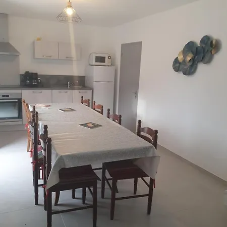 Les Trois Abeilles Apartmán