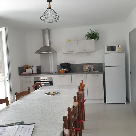Apartmán Les Trois Abeilles Bésignan